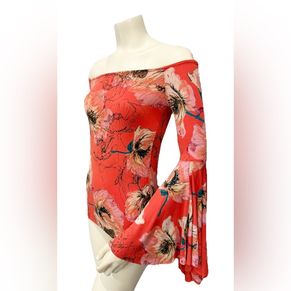 We The Free Floral Off Shoulder Bell Sleeve Top S Coral Boho Free People Style